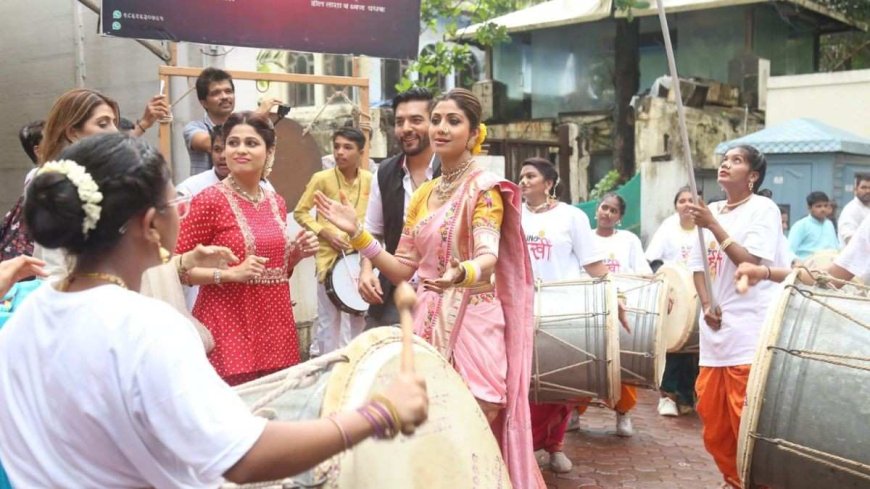 शिल्पा शेट्टी कुंद्रा का भव्य गणेश चतुर्थी उत्सव नासिक के ऑल-गर्ल ढोल बैंड द्वारा जीवंत