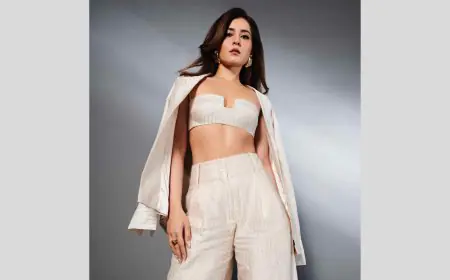 राशि खन्ना IMDB की लोकप्रिय भारतीय सेलिब्रिटी की साप्ताहिक लिस्ट में बनाई अपनी जगह, ग्लोबली कर रही हैं ट्रेंड!